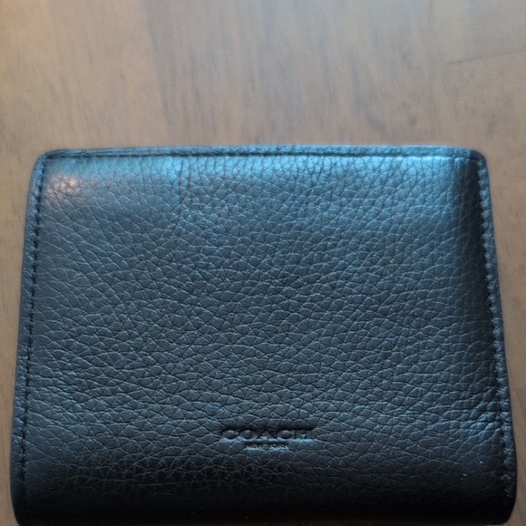 Coach Black Leather Wallet with Gold Emblem - Picture 3 of 4